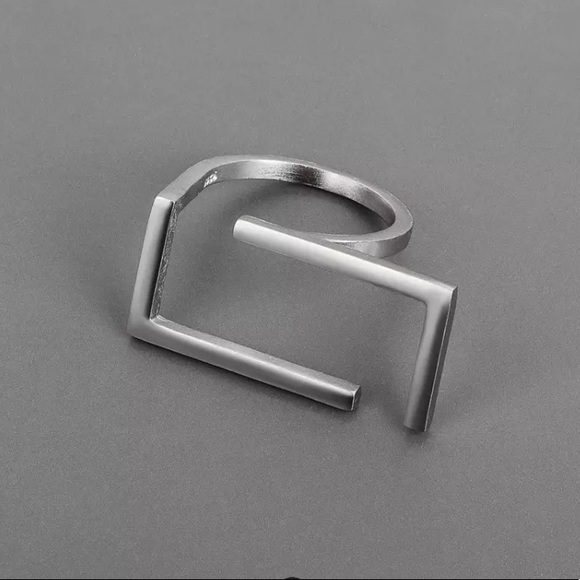 ⚜️[𝟯𝟬%𝗢𝗙𝗙|𝗯𝘂𝗻𝗱𝗹𝗲𝘀 𝟯+]⚜️Silver Rhodium Plated Quad Ring NEW - Picture 2 of 9